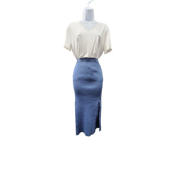 WAYF women's knit maxi skirt blue Size Medium office work wear Stitch fix church - Picture 2 of 8